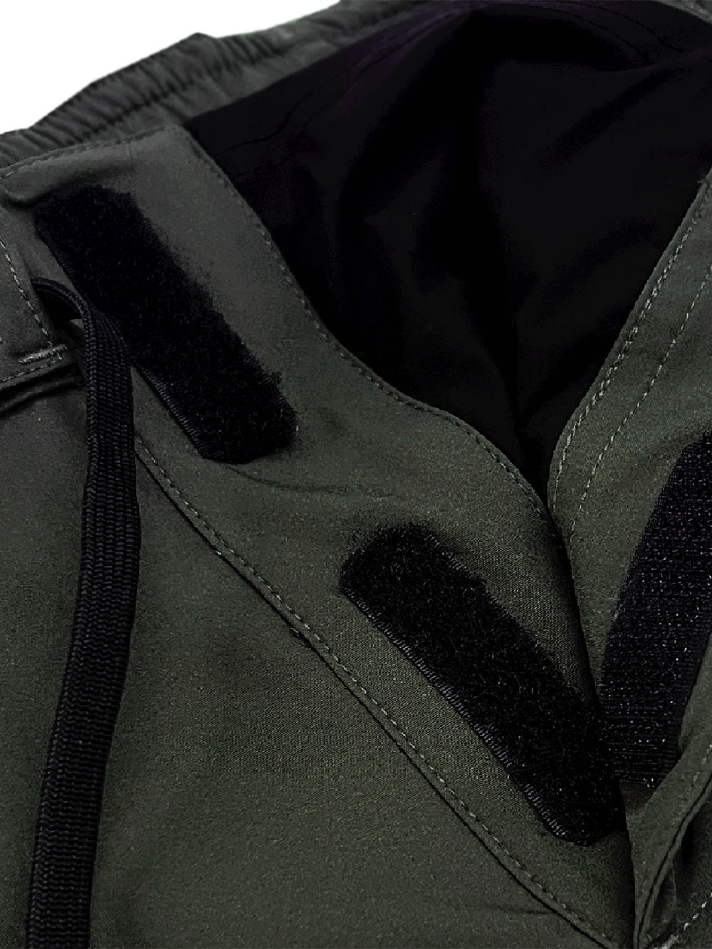 Admiral Multi-Pocket Shorts - Military Green