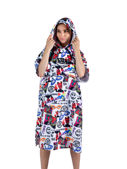 Atlas Poncho Towel - Devil
