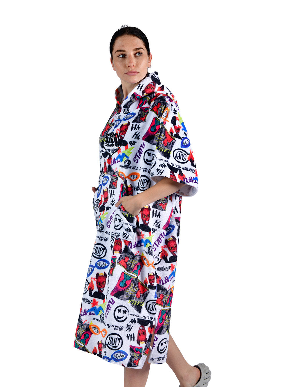 Atlas Poncho Towel - Devil