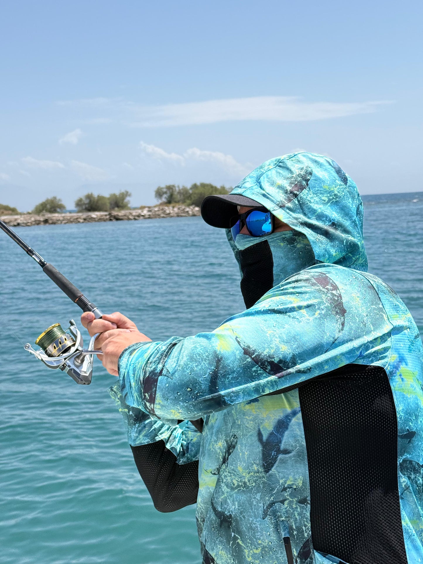 Argonaut Masked UV Protection Long Sleeve Performance T-Shirt - Shark Lime