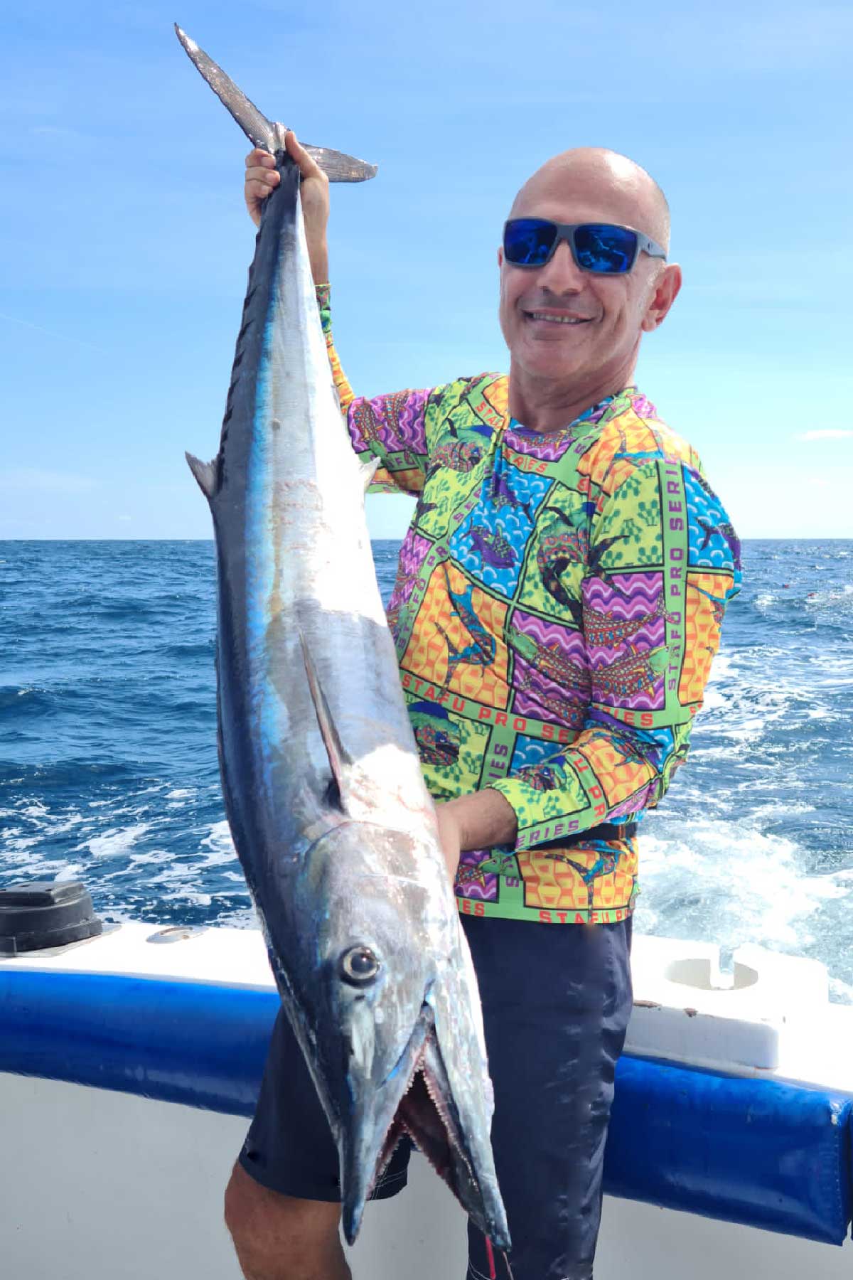 Apex v2 Erkek Uzun Kollu Bisiklet Yaka Balıkçı Yelkenci Fish Eye Desenli UV Korumalı Tişört
